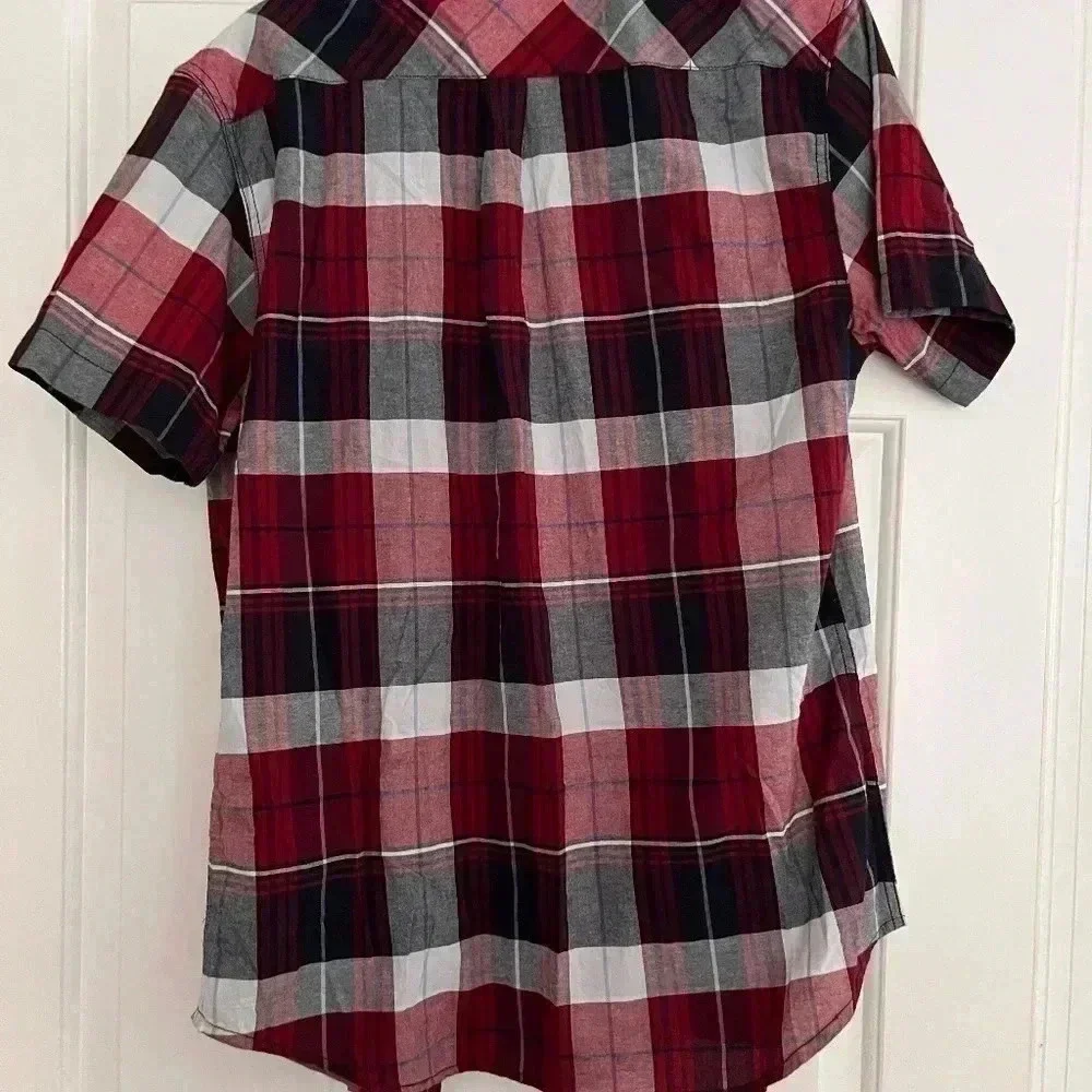 Levi’s Button Down Short Sleeved Shirt